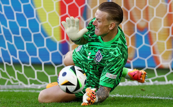 صعود انگلیسی ها به نیمه نهایی در ضیافت پنالتی ها | ترمز شگفتی سازی سوئیس کشیده شد