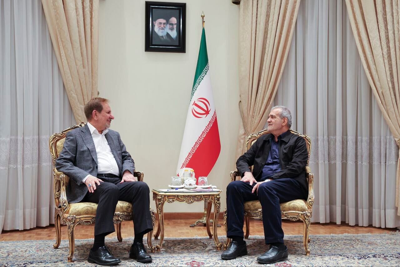 سیدحسن خمینی و اسحاق جهانگیری به دیدار پزشکیان رفتند | عکس و جزئیات