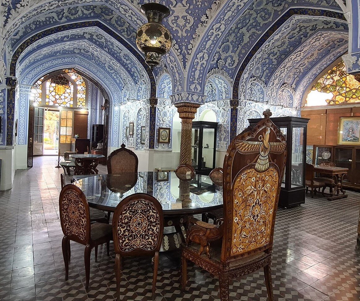 گشت و گدار در گذر تاریخ