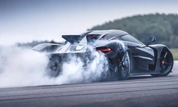 تصاویر | رکوردشکنی خارقالعاده یک خودروی سوئدی | با کوئینگزگ یسکو ابسلوت آشنا شوید