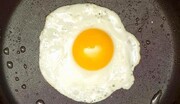 پختن تخم مرغ با گرمای خورشید! | ویدئو