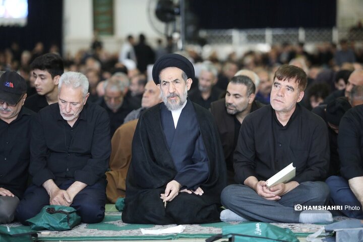خطبه های نماز جمعه تهران| تصاویر