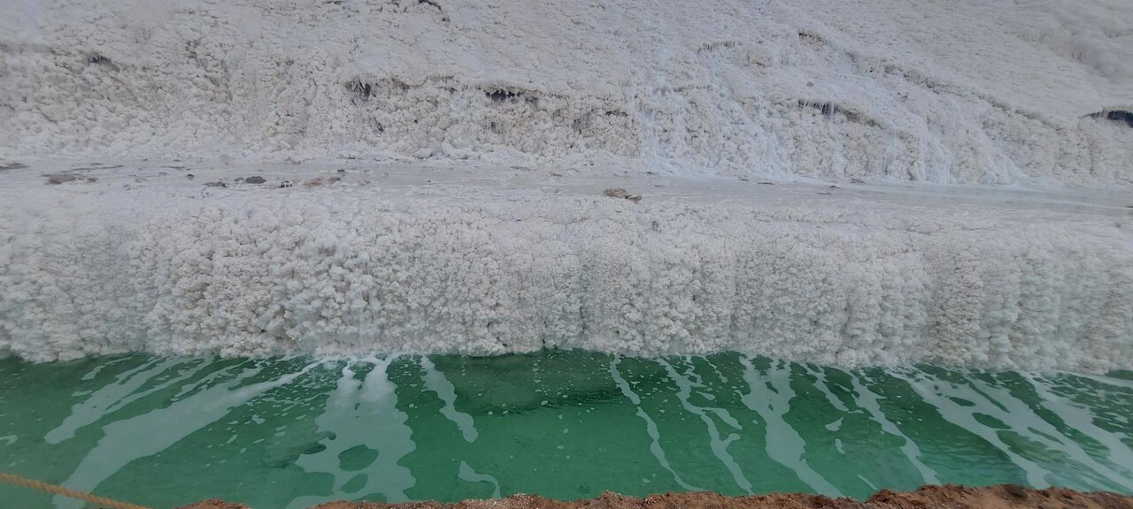 اولین آبشار نمکی جهان در ایران + تصاویر و فیلم