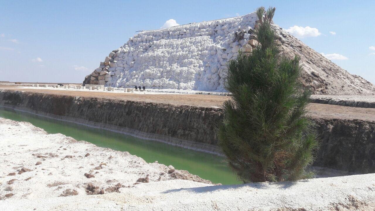 اولین آبشار نمکی جهان در ایران + تصاویر و فیلم
