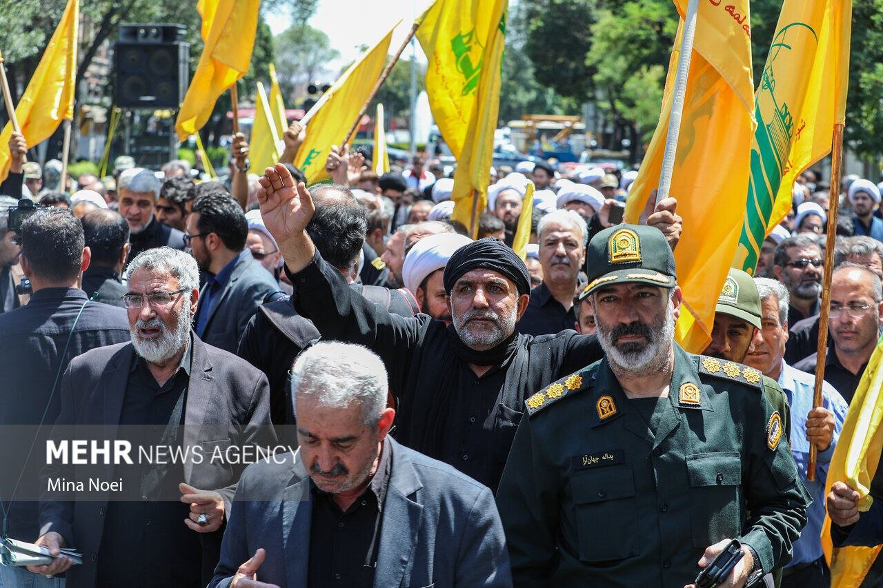 معارفه امام جمعه تبریز با برگزاری استقبال مردمی | تصاویر