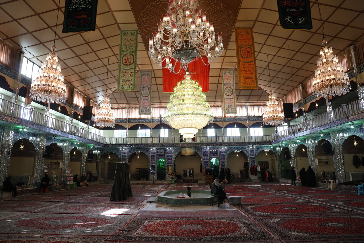 تماشای تعزیه در پاتوقهای مذهبی