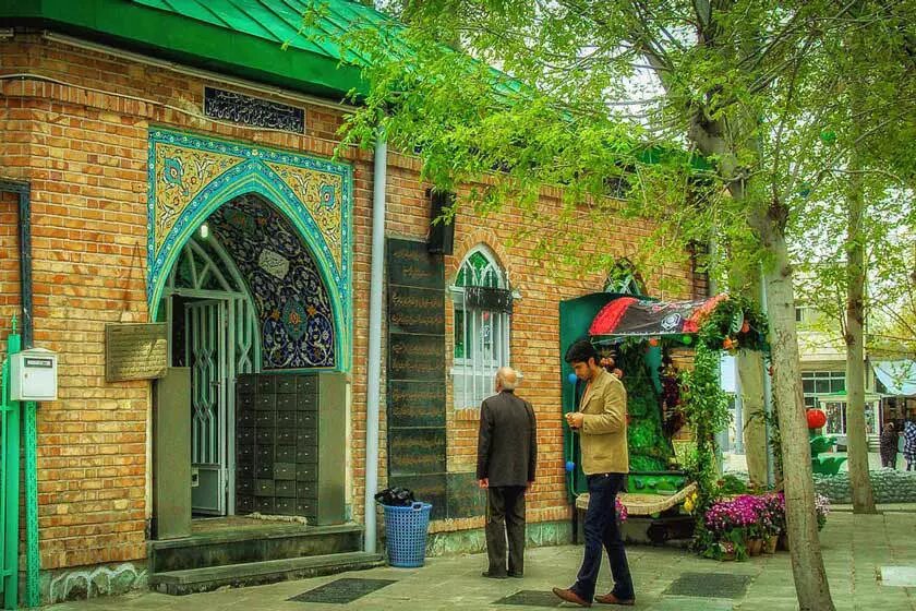 دلتکانی در گوشه دنج امامزاده