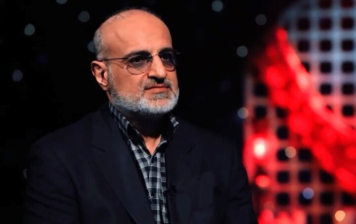 کدام خوانندگان ایرانی مداح امام حسین شدند؟ | عکس چاوشی در کربلا