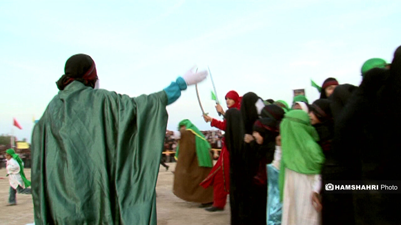 ببینید؛ حرف های جالب بنیانگذار حضور زنان در تعزیه | زنان از چه زمانی تعزیه اجرا کردند؟