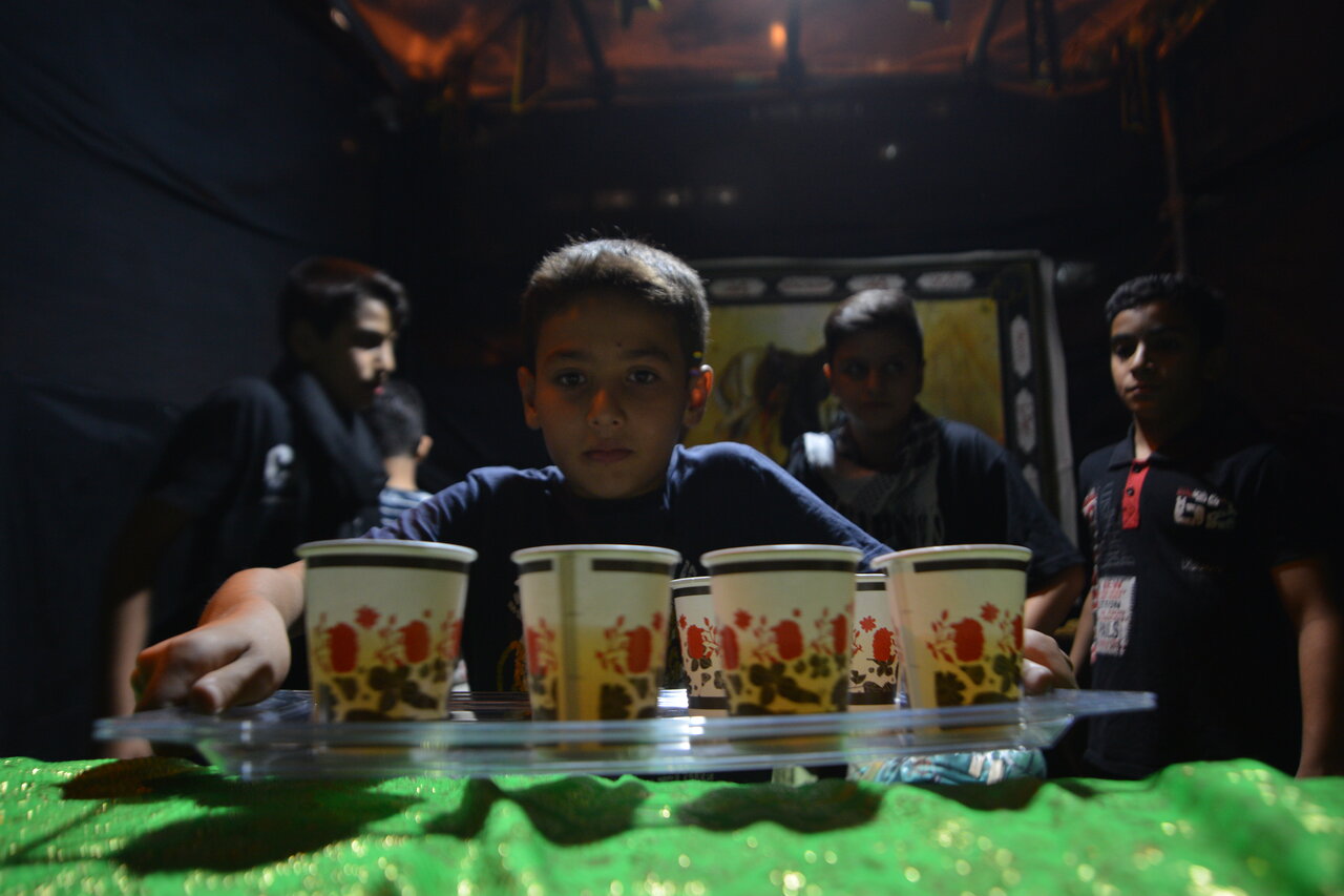 فالورهای دهه نودی حسین(ع) | چند نما از حال و هوای کودکان و نوجوانان در ماه محرم