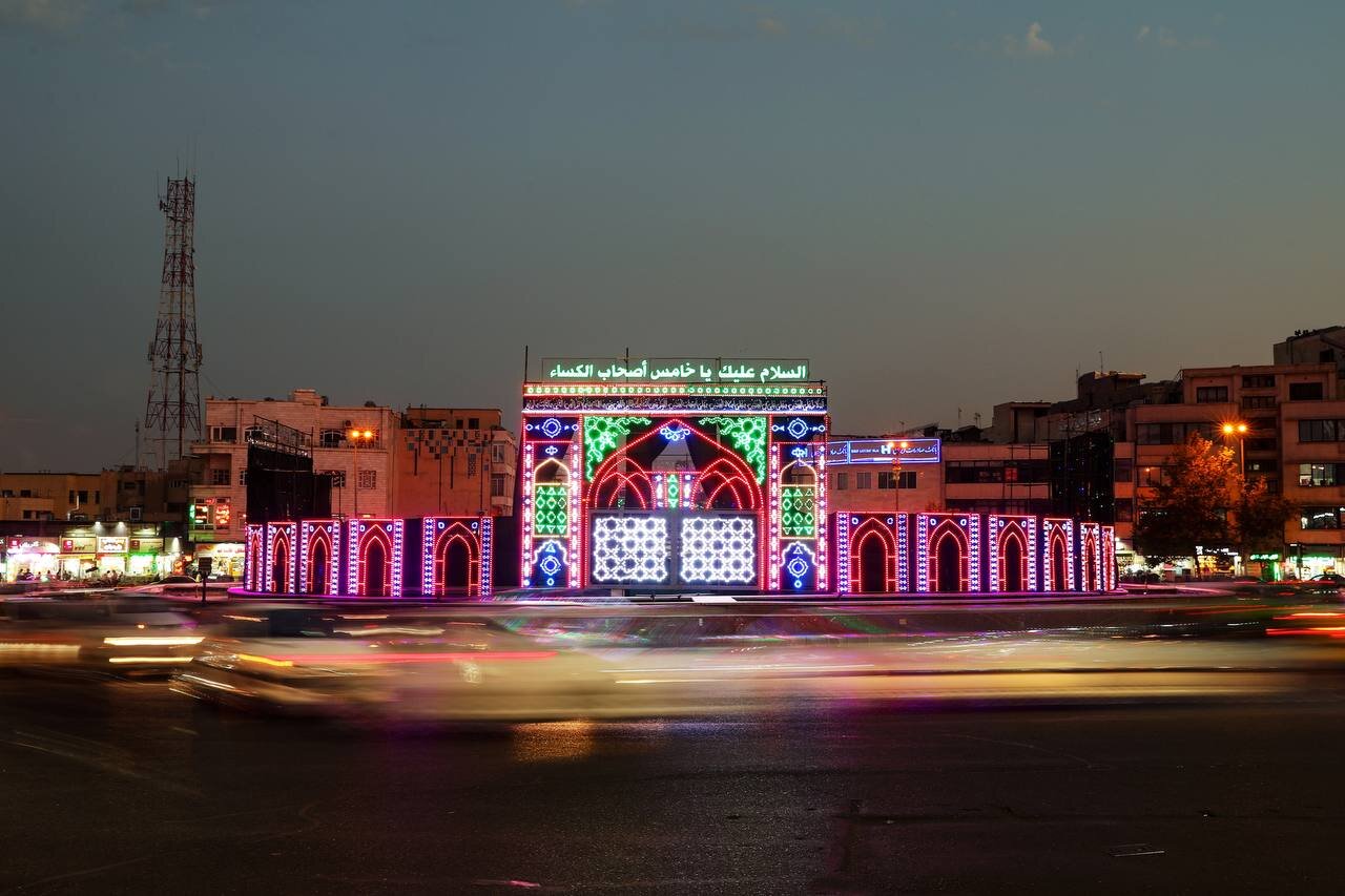 میدان انقلاب کربلایی شد | تصاویر