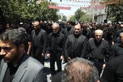 مسعود پزشکیان در نماز ظهر عاشورا در خیابان جمهوری تهران | تصاویر