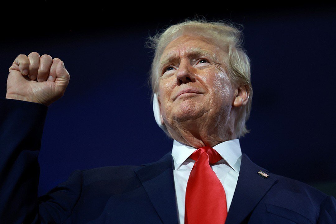 اولین تصاویر از دونالد ترامپ پس از ترور نافرجام 1 5037383