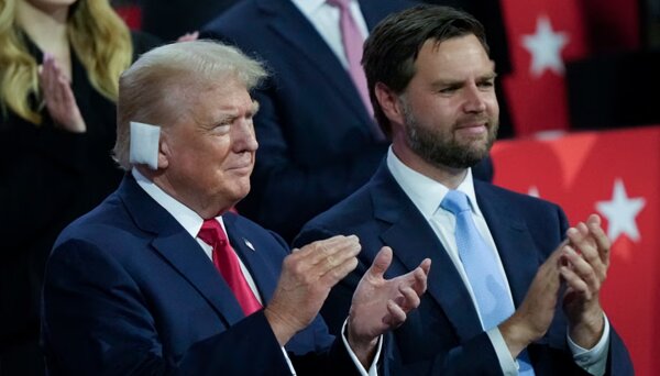 اظهارات عجیب معاون جدید ترامپ: انگلیس اولین کشور اسلامی دارای سلاح هستهای است!