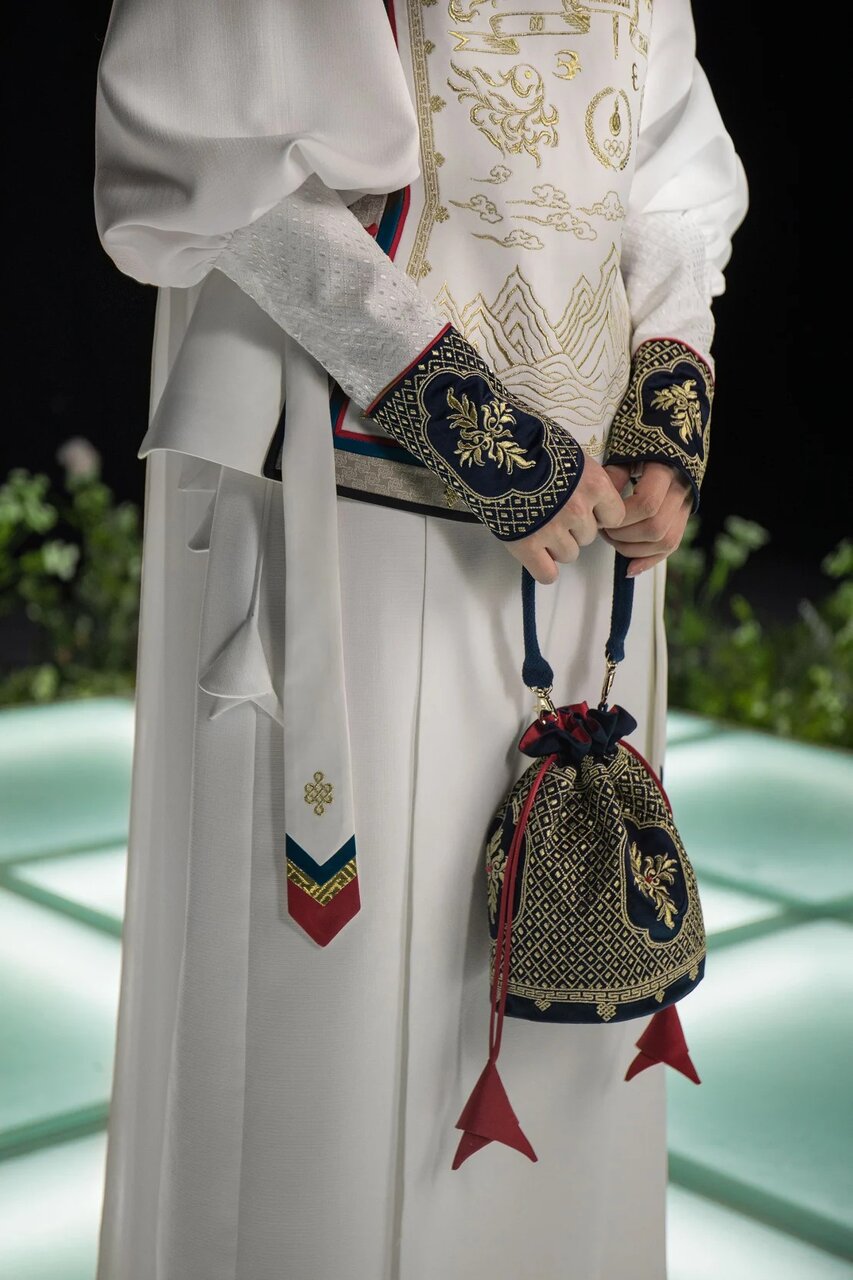 عکس های خیره کننده از کاروان المپیکی مغولستان!