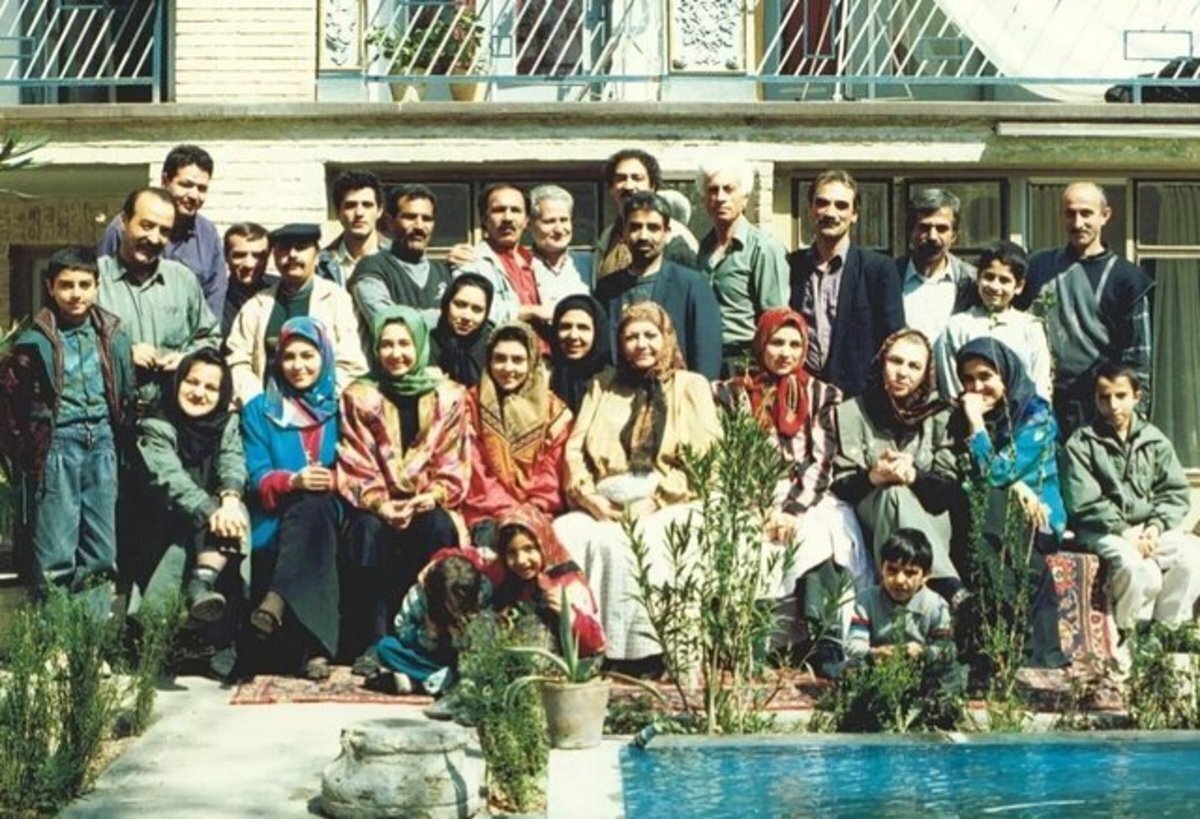 چند ساعت میهمان خانه «مهرانگیز» باشید