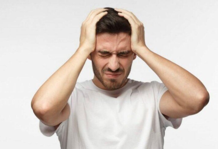 ۸ حرکت ورزشی ساده برای رهایی از سردردهای تنشی