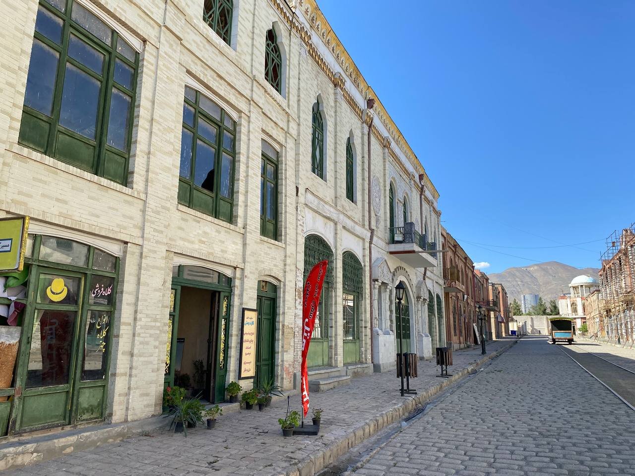 قدم زدن در تهران ۱۵۰ سال پیش