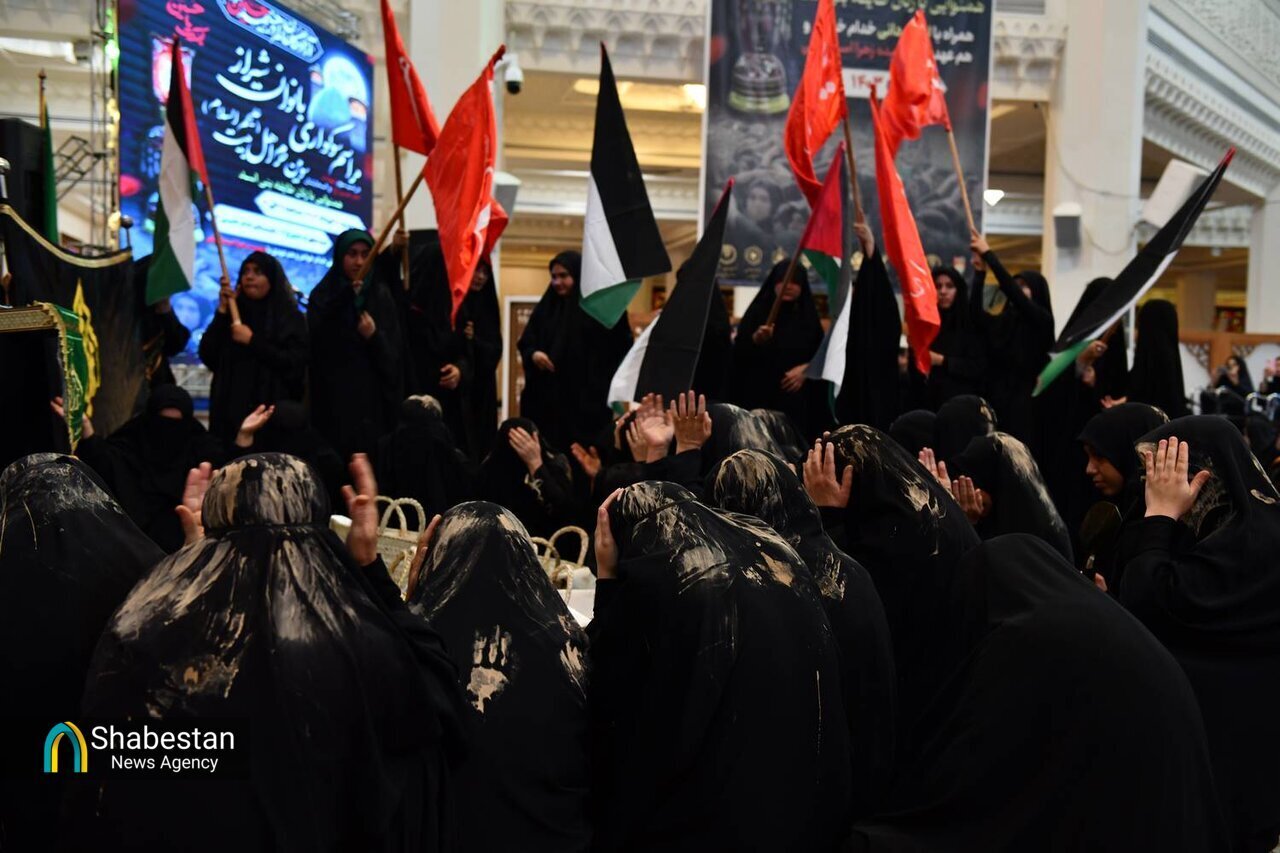 گل مالی و مرثیهسرایی بانوان شیرازی در رثای حضرت سید الشهدا(ع) | تصاویر