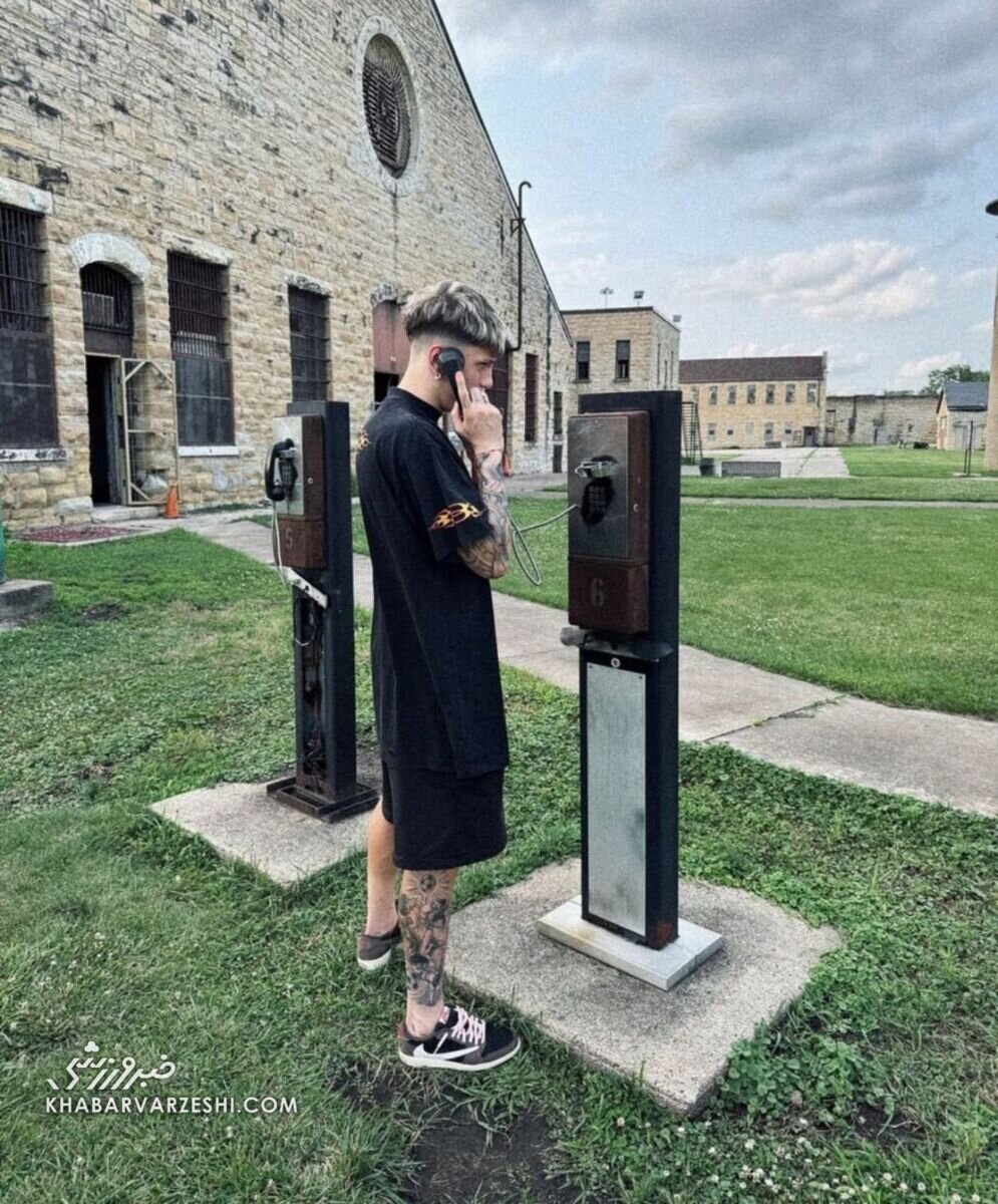 ستاره فوتبال در محل فیلمبرداری سریال فرار از زندان + تصاویر | او طرفدار سرسخت این سریال است!