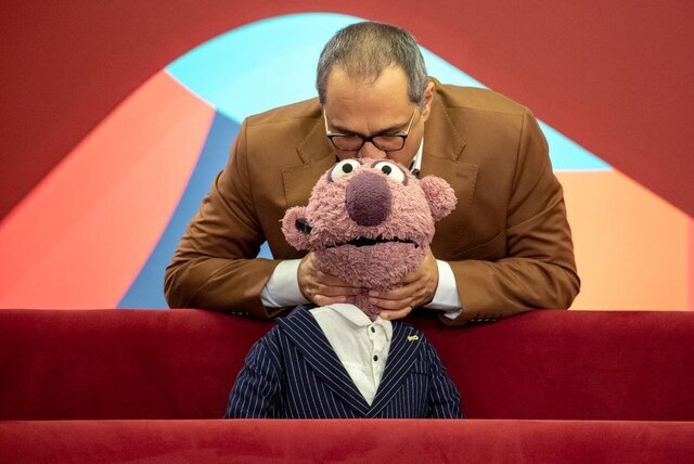 جنجال ادامه دار برنامه جدید جناب خان بدون رامبد جوان | رامبد هم دوست دارد به خندوانه برگردد اما...