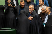 سلفی نماینده های مجلس دوازدهم با رئیس جمهور منتخب | تصاویر