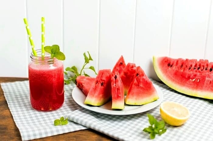 آب هندوانه و آب میوه