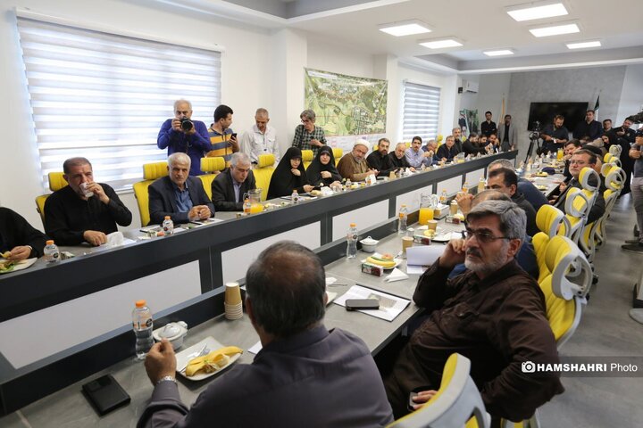بازدید شهردار تهران همراه با جمعی از نمایندگان مجلس از پروژه های عمرانی پایتخت