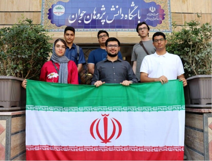 دست‌مریزاد به دانش‌آموزان ایرانی