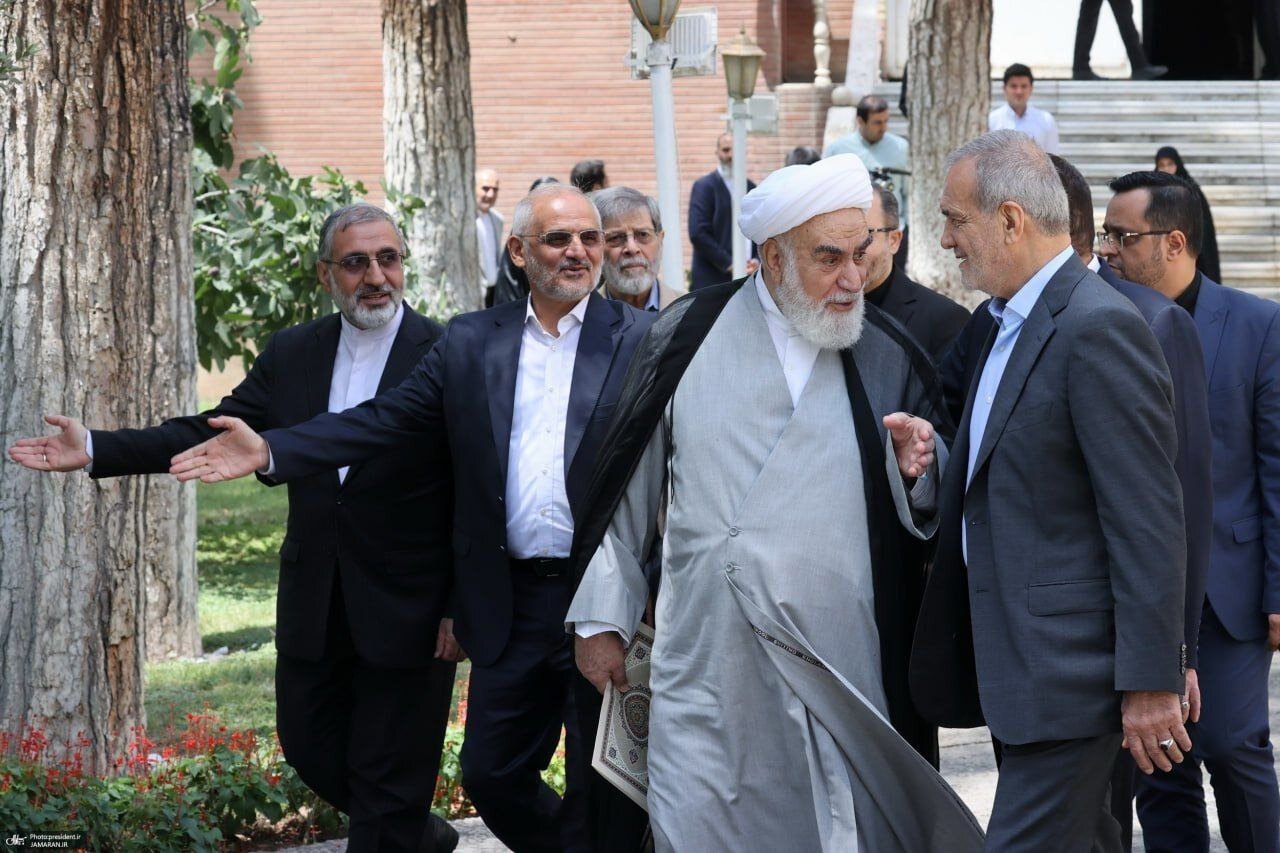 عکس | حضور مسعود پزشکیان در ساختمان ریاست جمهوری