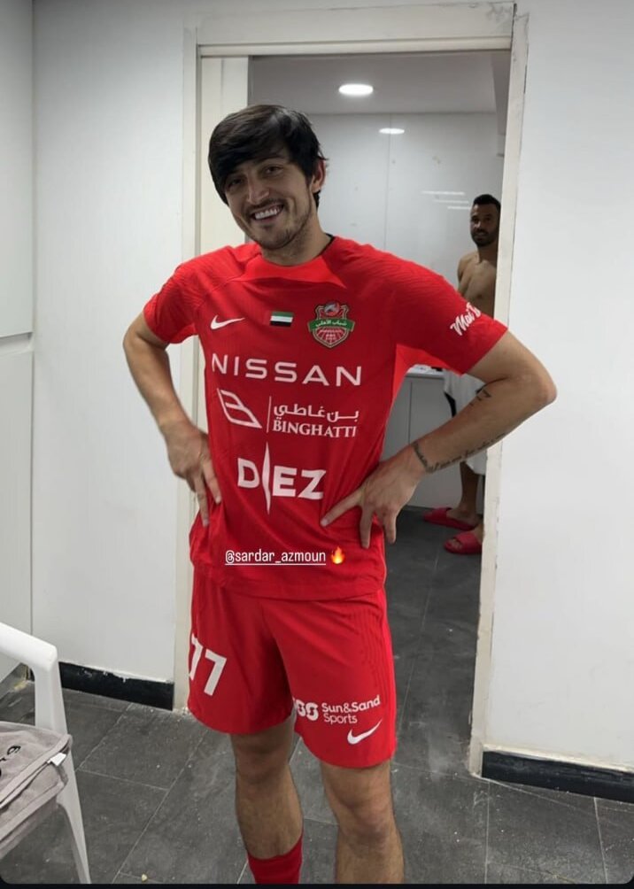 نخستین تصویر از سردار با لباس شوالیههای سرخ | عکس