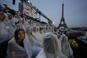 تظاهرات گسترده مسیحیان در فرانسه ؛ محکومیت توهین به حضرت مسیح | ویدئو