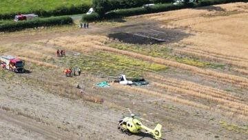 سقوط یک هواپیما در انگلیس؛ ۲ نفر کشته شدند  | تصاویر