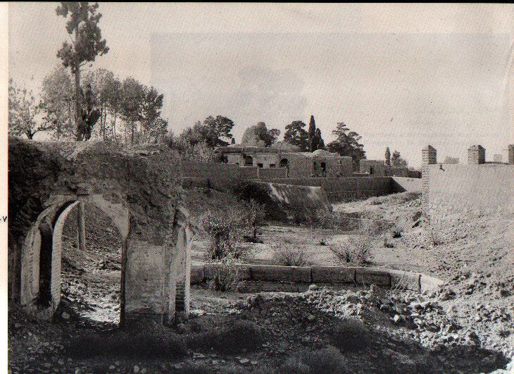 یک دنیا خاطره پشت دیوار قلعه معروف یوسفآباد جا ماند | دکتر گَردی که بود و در قلعه چه می کرد؟