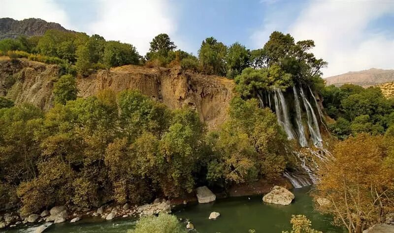 آبشار بیشه لرستان، نگینی در دل جنگل های بلوط