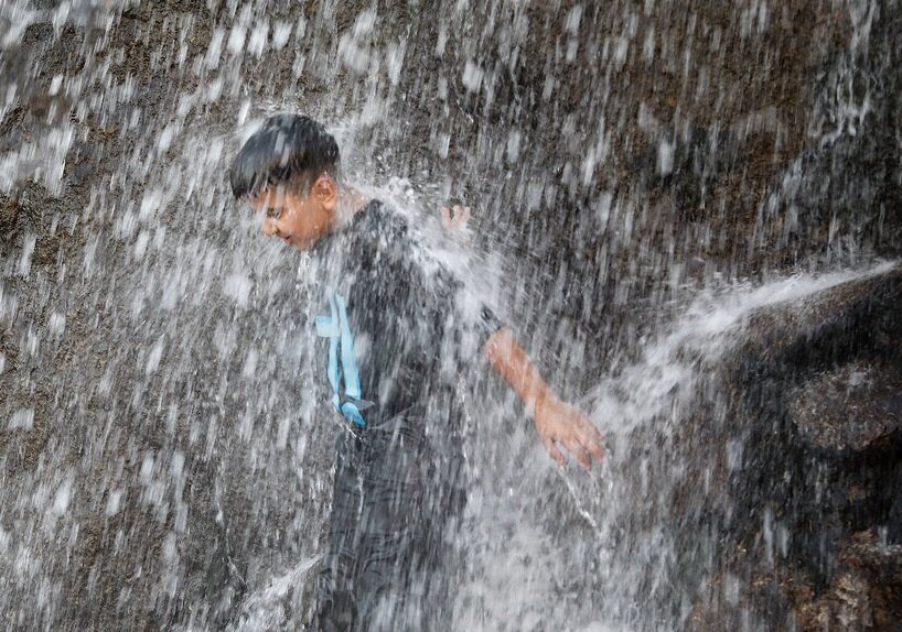 غوغای گرما + تصاویر