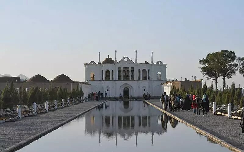 باغ فتح آباد کرمان، شاهکاری از دوره قاجار