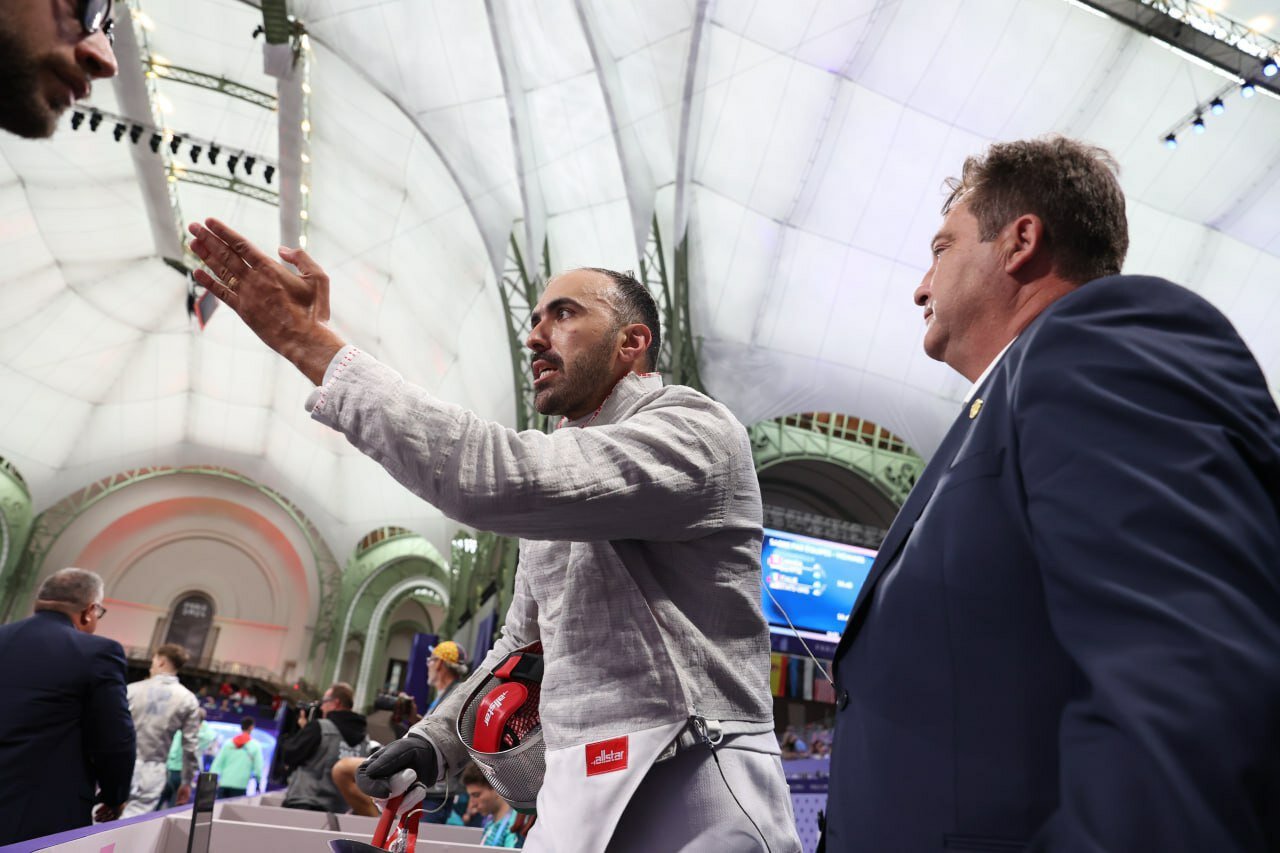 شمشیربازان سابر ایران به فینال المپیک نرسیدند | اعتراض و ناراحتی سابریست های ایران در بازی با مجارستان در نیمه نهایی المپیک | عکس و فیلم