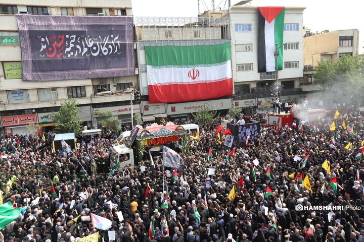 تشییع پیکر شهید «اسماعیل هنیه» بر دستان مردم تهران