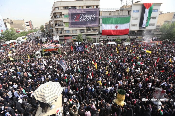 تشییع پیکر شهید «اسماعیل هنیه» بر دستان مردم تهران