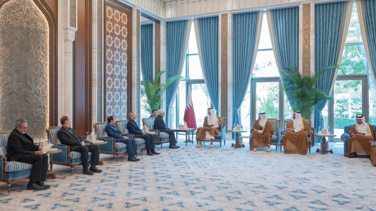 عارف با امیر قطر دیدار کرد + تصاویر