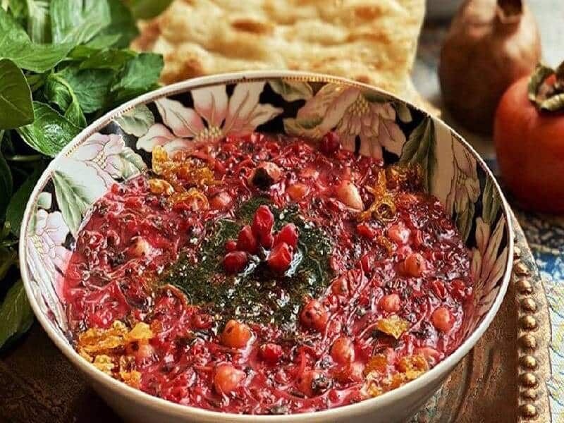 طرز تهیه آش زرشک ؛ غذایی خوشمزه برای پاکسازی کبد