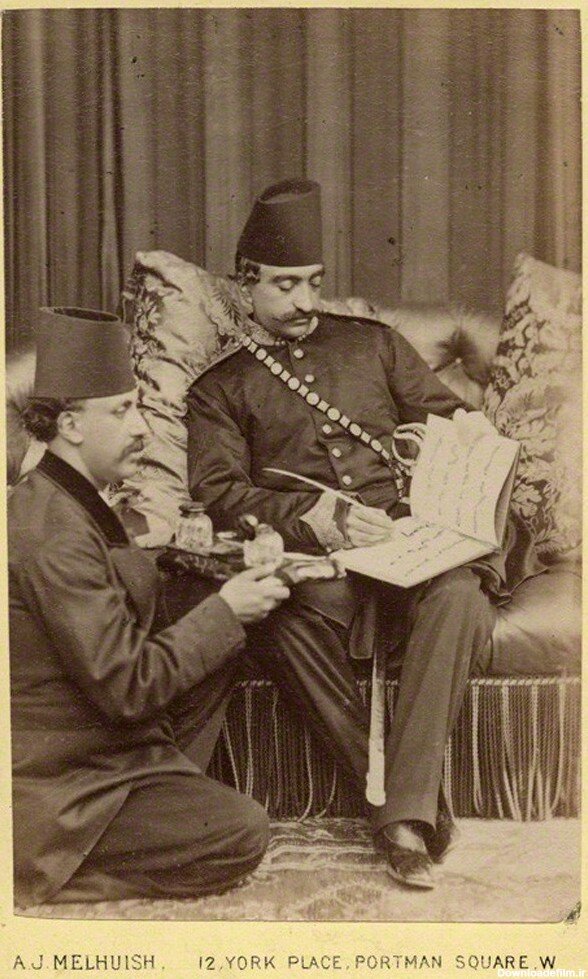 ماجراهای شاه روزنامهنویس | روزنامه خاطرات ناصرالدینشاه؛ منبع غنی قاجارپژوهی