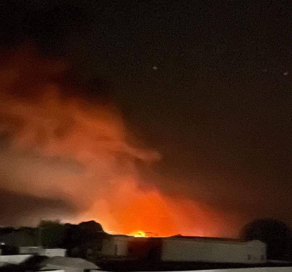 شدت آتش در پایگاه آمریکا در سوریه | عکس