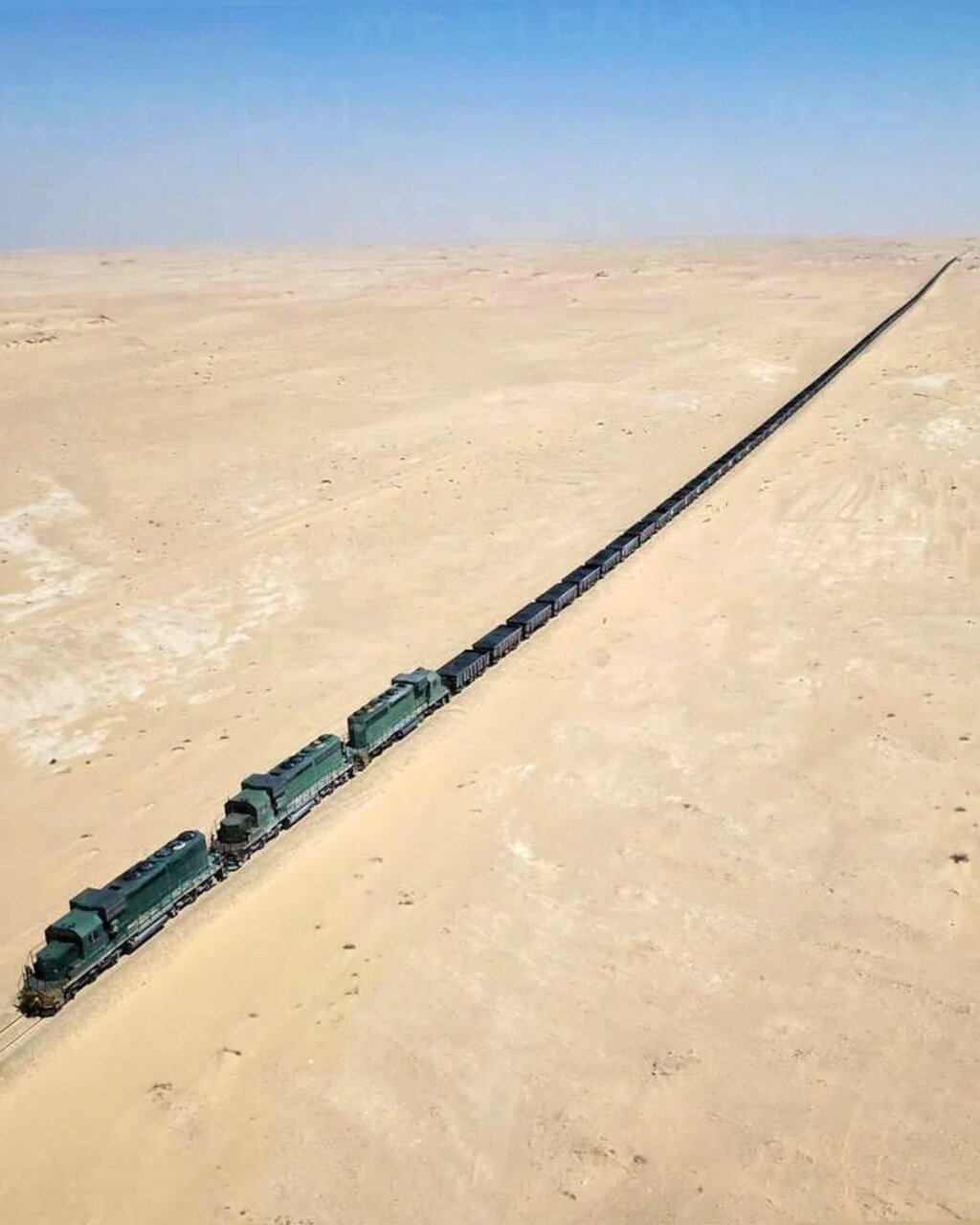 قطار میرود و تو میروی...!