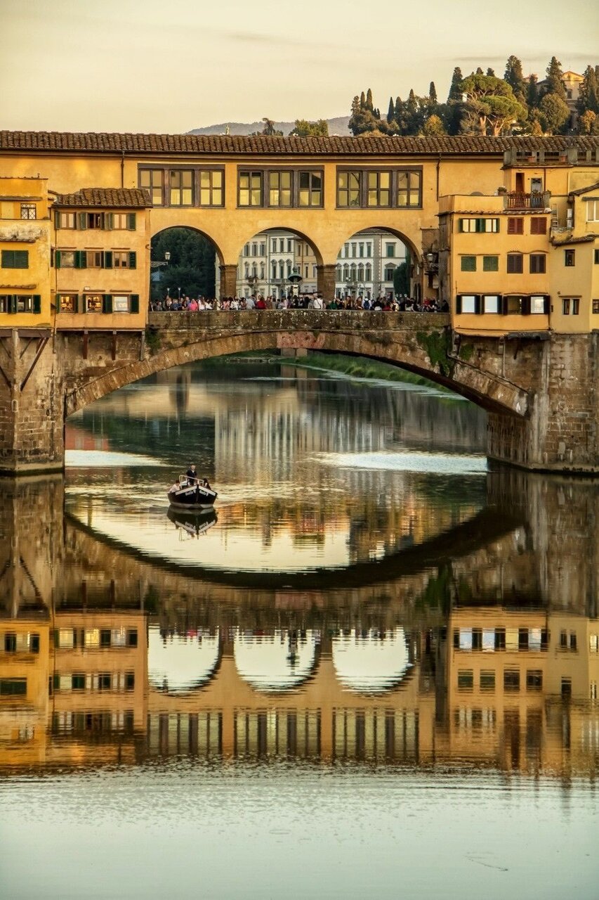 درخشش جهانی سی و سه پل