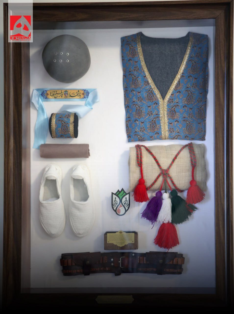 رزمجامه عشایر تقدیم رهبر | لباس رزم عشایر کهگیلویه چه ویژگی دارد؟