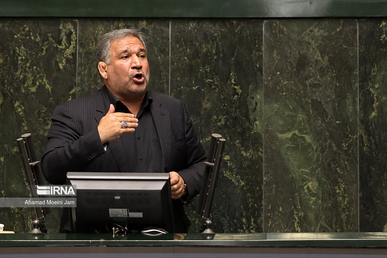 لحظه به لحظه از دومین جلسه بررسی صلاحیت کابینه | پزشکیان: هنگامی که کسی جرات نداشت، از این حرفها بزند، من از این حرفها زدم ...