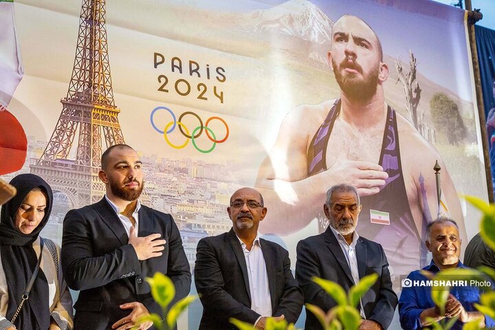 استقبال بی نظیر از امیرحسین زارع در زادگاهش | تصاویر