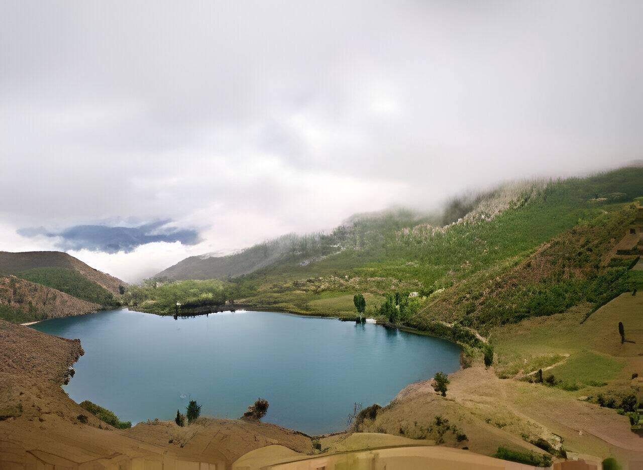 در کنار این دریاچهها گرمای تابستان را از تن بیرون کنید